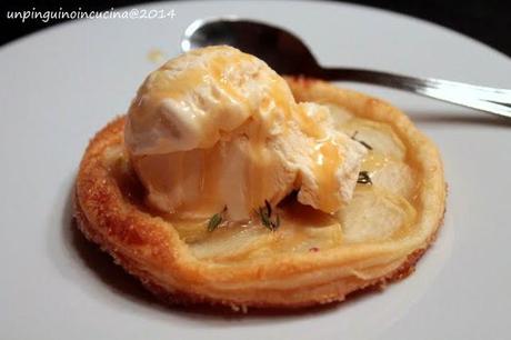 Mini tarte alle pesche tabacchiere e timo