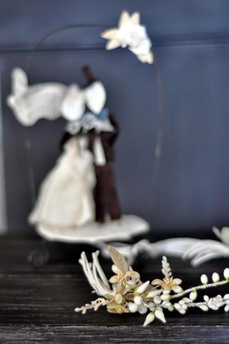 wedding cake topper