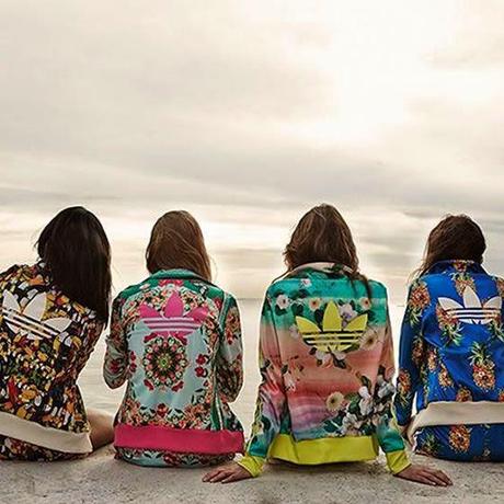 COOL MUMS: DONNE LEGGERMENTE SOTTO PRESSIONE.