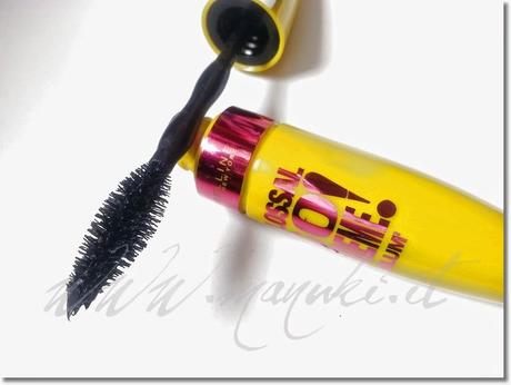 Maybelline New York Mascara the Colossal Go Extreme: prime impressioni.