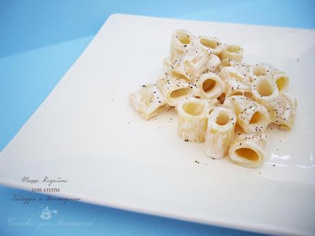 Mezzi Rigatoni con crema di Taleggio e Parmigiano