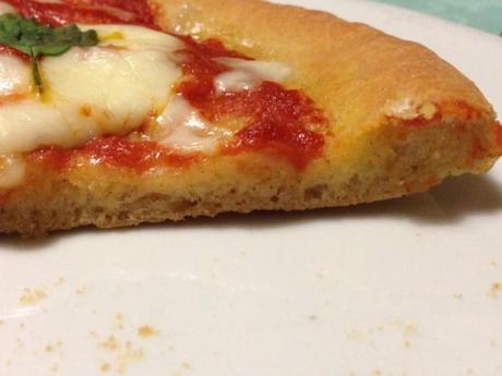 Pizza senza glutine. Ricetta croccante