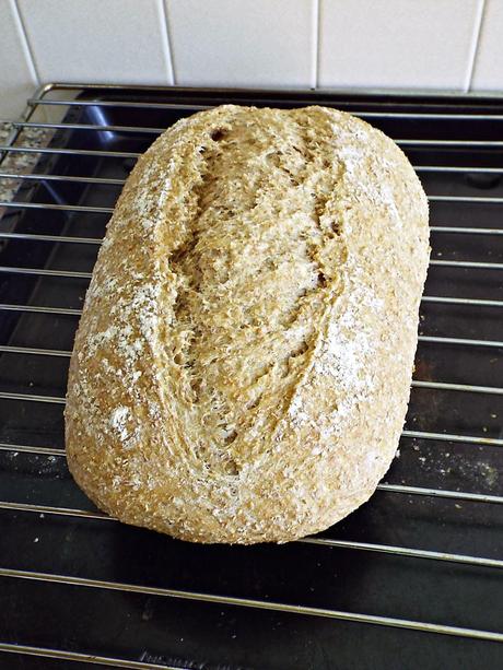 Pane integrale a lievitazione naturale con lecitina di soia