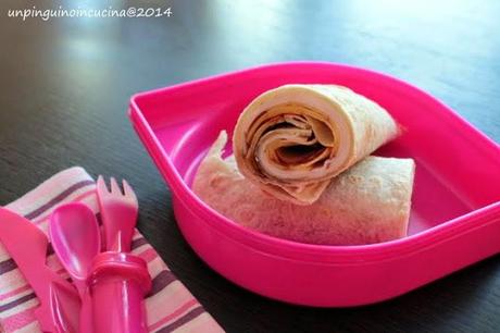 Wrap con tacchino, pesche noci e balsamico