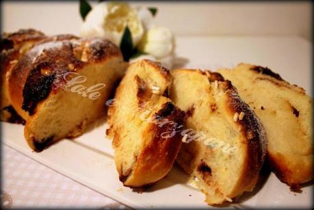 PAN BRIOCHE SOFFICISSIMO CON CONFETTURA EXTRA DI RIBES ROSSO