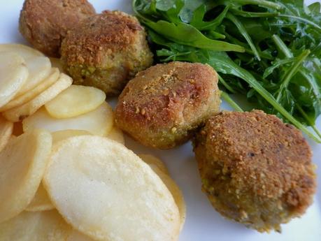 POLPETTE DI MELANZANE E PESTO DI TONNO CON CIPOLLE