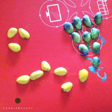 pistachio-necklace6