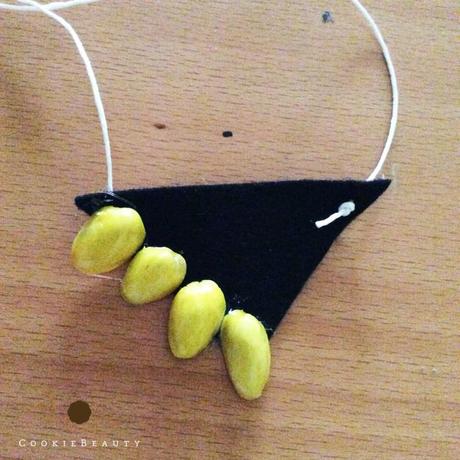 pistachio-necklace5