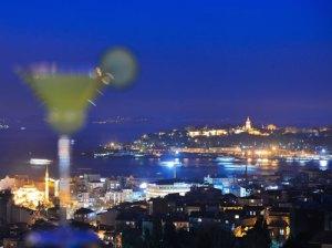 Istanbul, Europa: Il ristorante in terrazza del Divan Beyoğlu