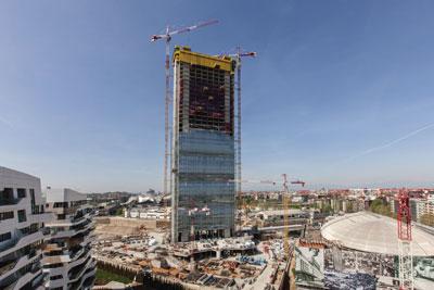 Doka Torre Isozaki 2 Per la Torre Isozaki di Milano, casseforme e servizi Doka