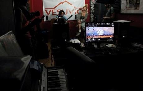 vesuvio live acoustic