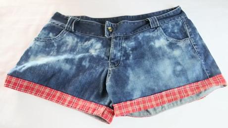 DIY: splatter bleach jeans