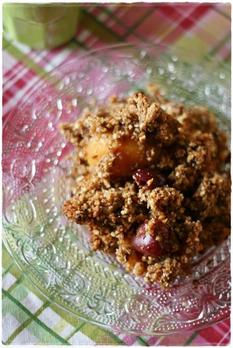 Crumble ciliegie e nespole2