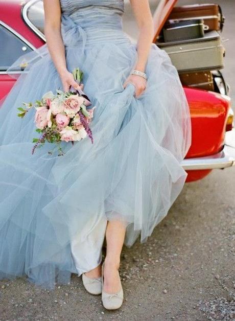 Dusty blue: un matrimonio dai toni fiabeschi Dusty blue: un matrimonio dai toni fiabeschi