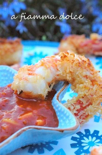 Gamberoni al cocco con salsa piccante al mango