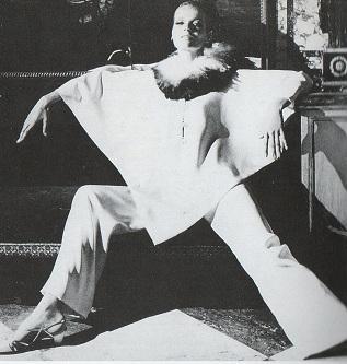 Irene Galitzine 1966 - Pijama palazzo - Tratto da Vogue - Diventò quasi il simbolo di Galitzine