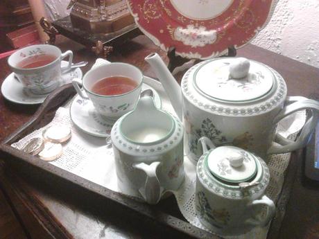 Il Tea servito in Salotto