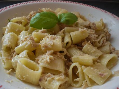 Pastasciutta estiva al tonno e limone