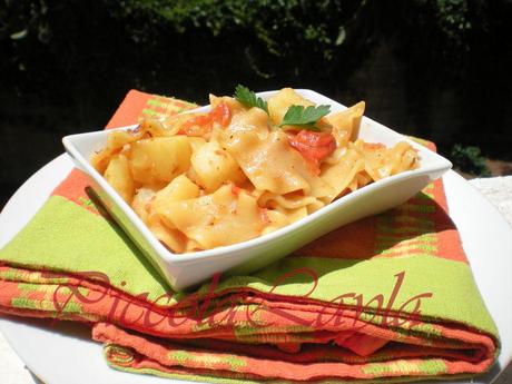 Pasta con peperoni e patate (17)b