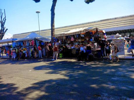 Piazza dei Cinquecento. Qualsiasi sindaco degno di questo nome in qualsiasi città civile e occidentale si dimette per molto meno