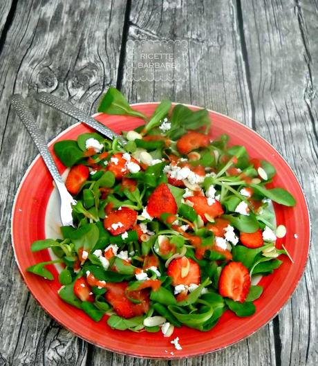 Insalata con fragole or Greens with strawberries and strawberry dressing