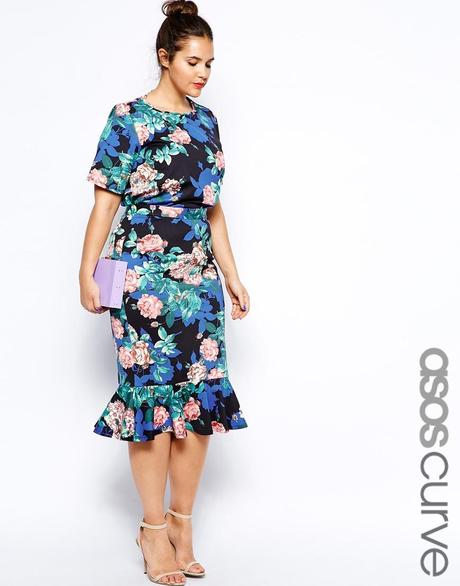 Esclusiva ASOS CURVE - Gonna peplo con stampa di rose d'inverno 