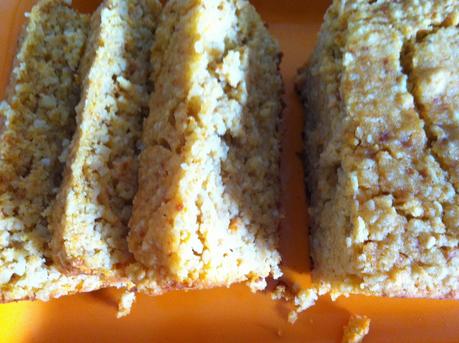 Vegan cake con albicocche e mandorle