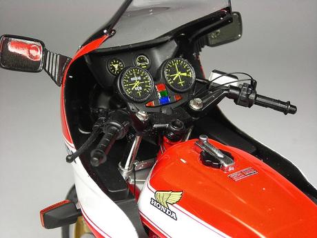 Honda CB 750 F2 Bol D'or 1981 by Max Moto Modeling (Tamiya)