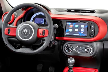 NEW RENAULT TWINGO: HERITAGE AND INNOVATION