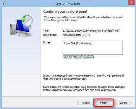 Finestra Confermare il punto di ripristino in Proprietà sistema, con l'opzione Fine cerchiata in rosso