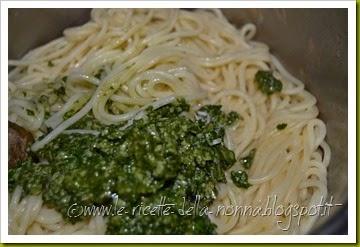 Spaghetti al pesto (4)