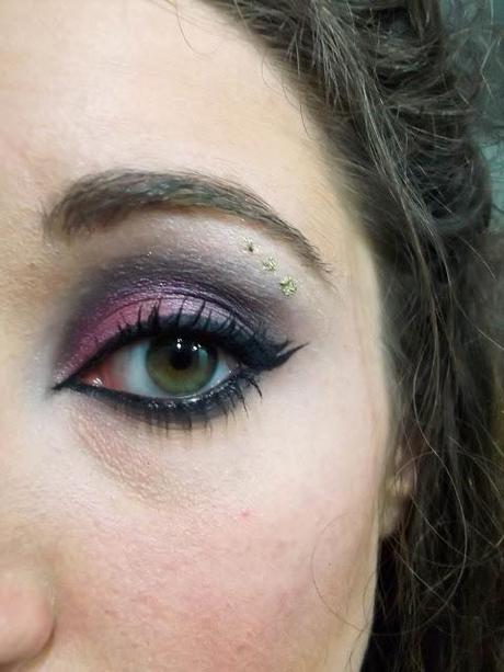 Dramatic Purple Smokey Eye Look