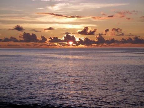 Il tramonto in Indonesia