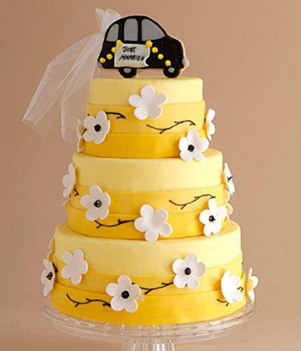 weddin cake yellow