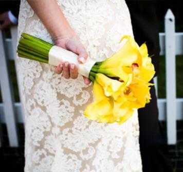 wedding bouquet yellow