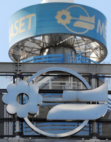 Focus - Mediaset: 24 ore per prendere o lasciare D+, 355 mln sul piatto