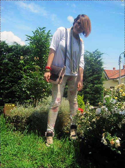 #ootd: Flower Power! (Maxi tee e leggings floreali Lollystar e due “modelli” d’eccezione :D)