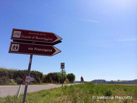 Via Francigena, Monteriggioni - Toscana, Italy