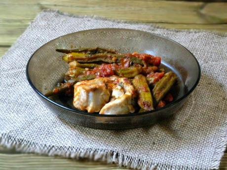 pesce con okra/psari me bamies