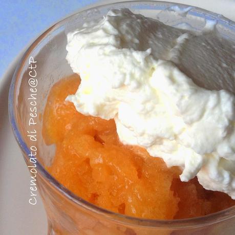 Ricetta cremolato di pesche mature con panna