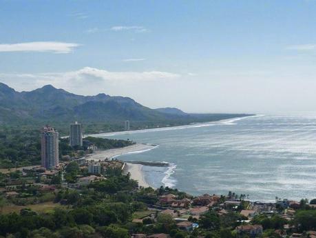 Affari sulla spiaggia a Coronado, Panama