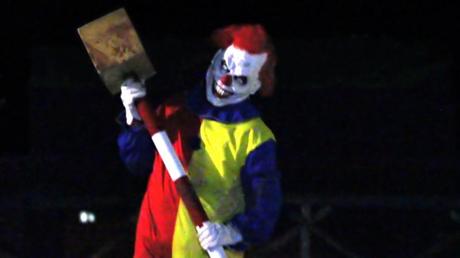killer clown scare prank