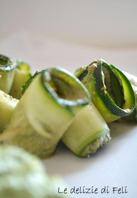 RAW-SPIEDINI DI ZUCCHINE