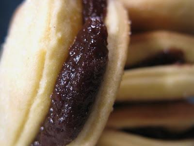 Biscottini alla marmellata di melanzane