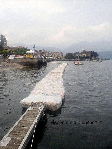 ponte di bottiglie di plastica 3