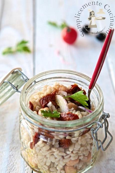 Insalata di orzo e ceci - la ricetta di Semplicemente Cucinando