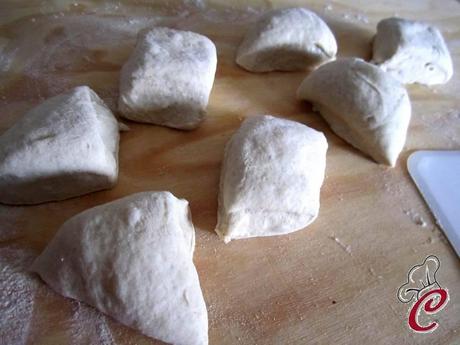 Bocconcini di pane alla segale: il piacere di concedersi uno sgarro e di condividere amore