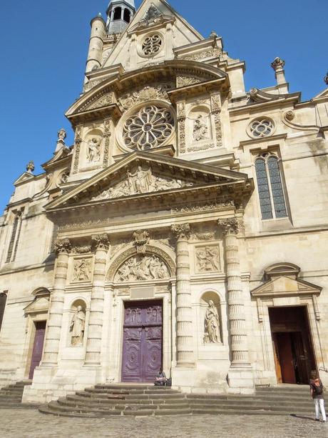 dalla culla alla tomba nel V° arrondissement