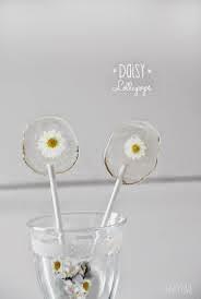 Lollipops for your wedding party!!! (e due links per lollipops DIY con i fiori!!)