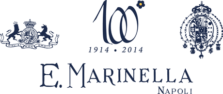 Napoli si tinge di blu per festeggiare i 100 anni di Marinella